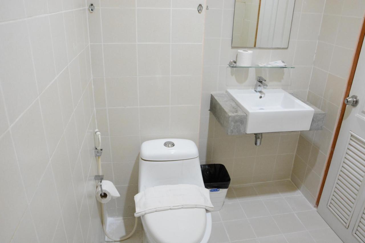 Patong Casa Jip Guesthouse מראה חיצוני תמונה
